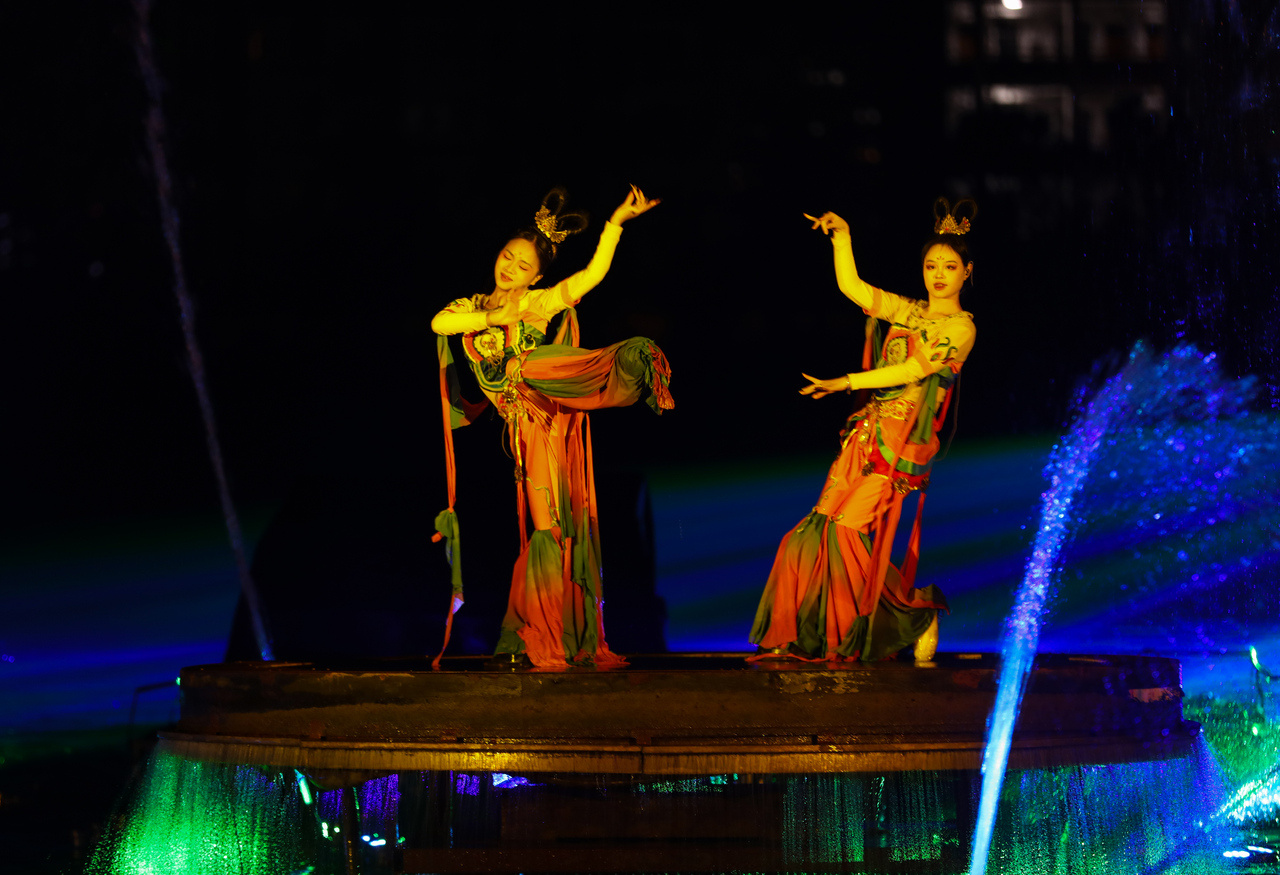 一位05后舞者的天台山“仙”游记